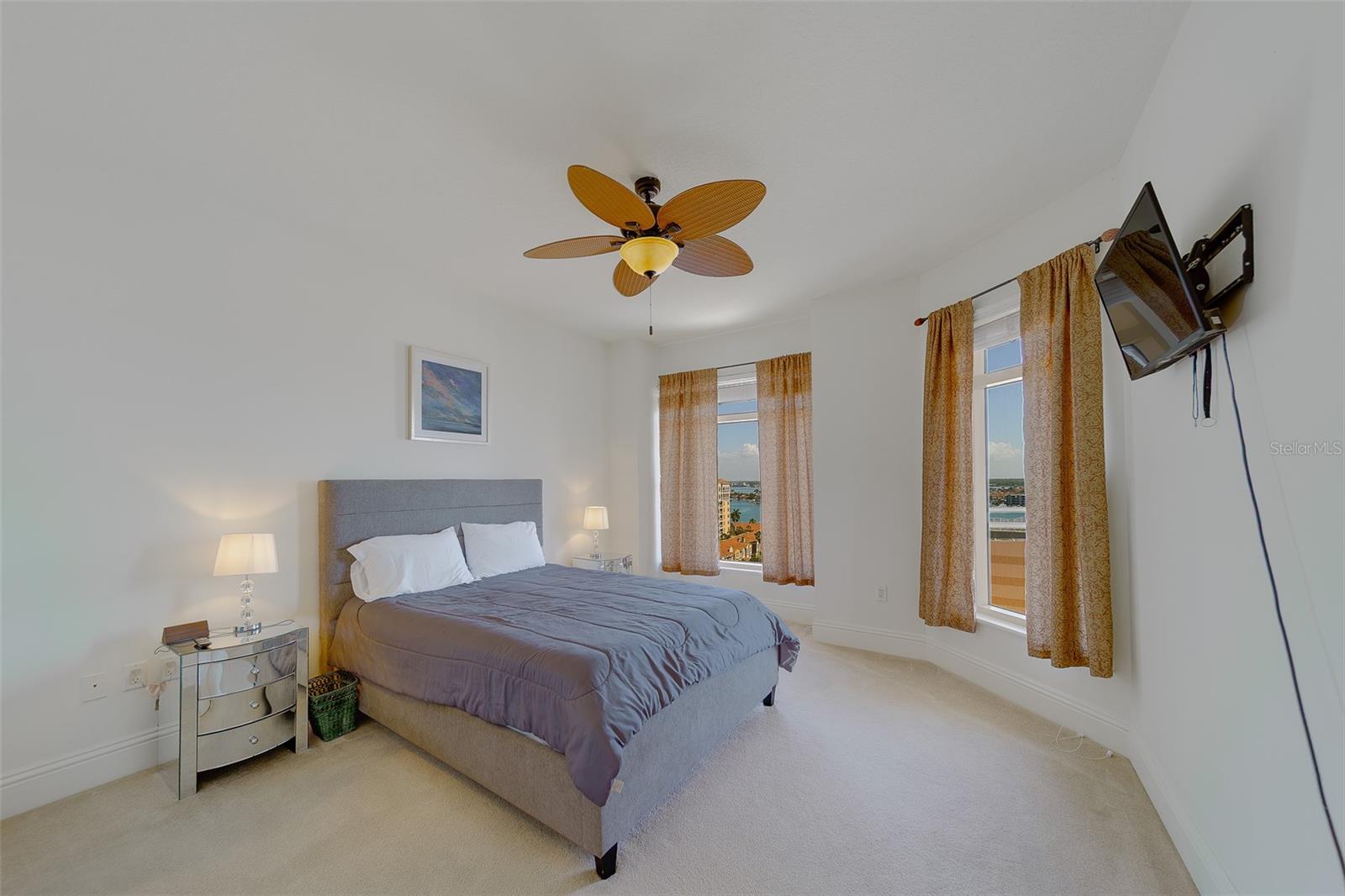 11 BAYMONT ST #1109, CLEARWATER BEACH, FL — photo 11