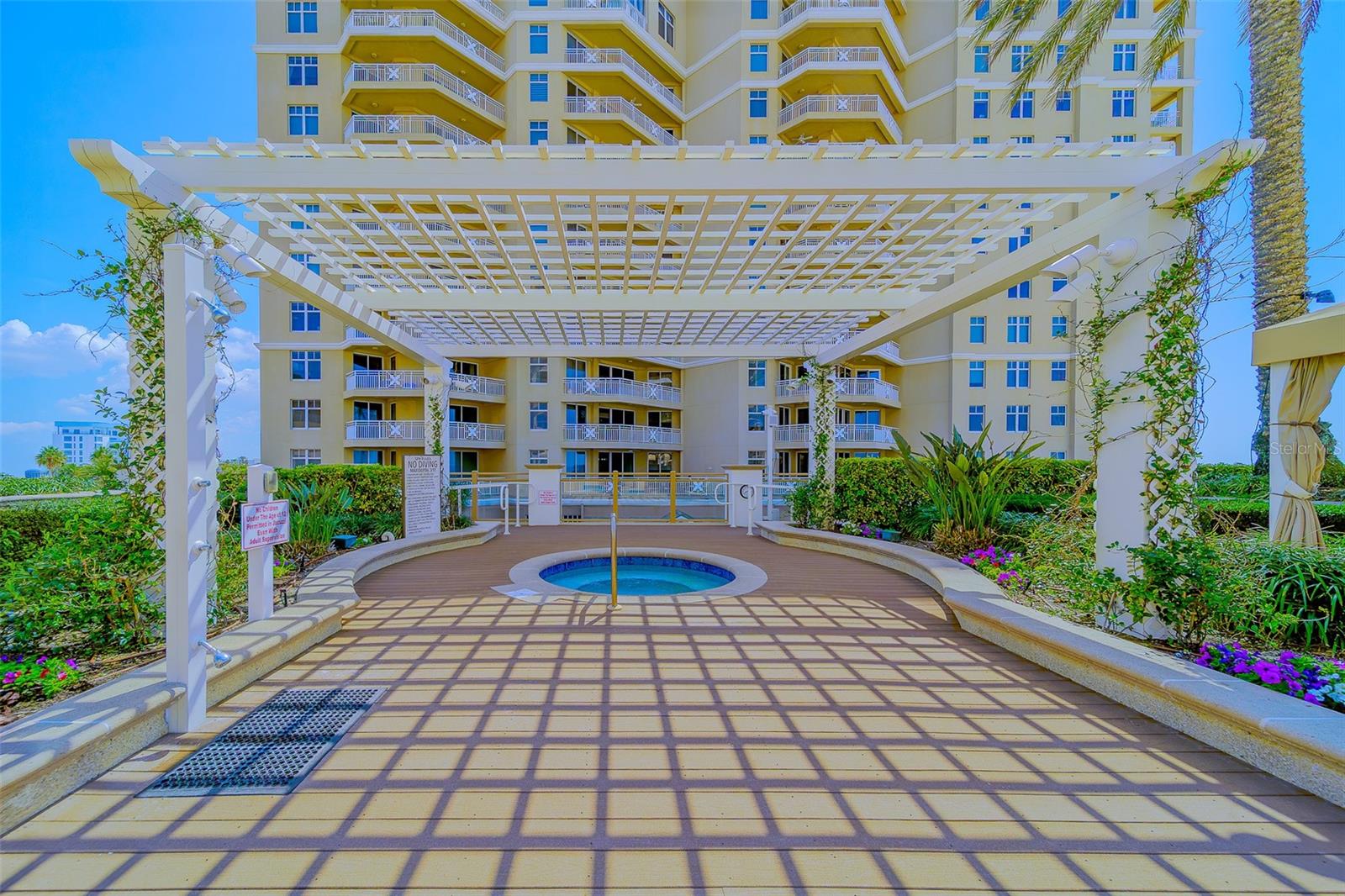 11 BAYMONT ST #1109, CLEARWATER BEACH, FL — photo 14
