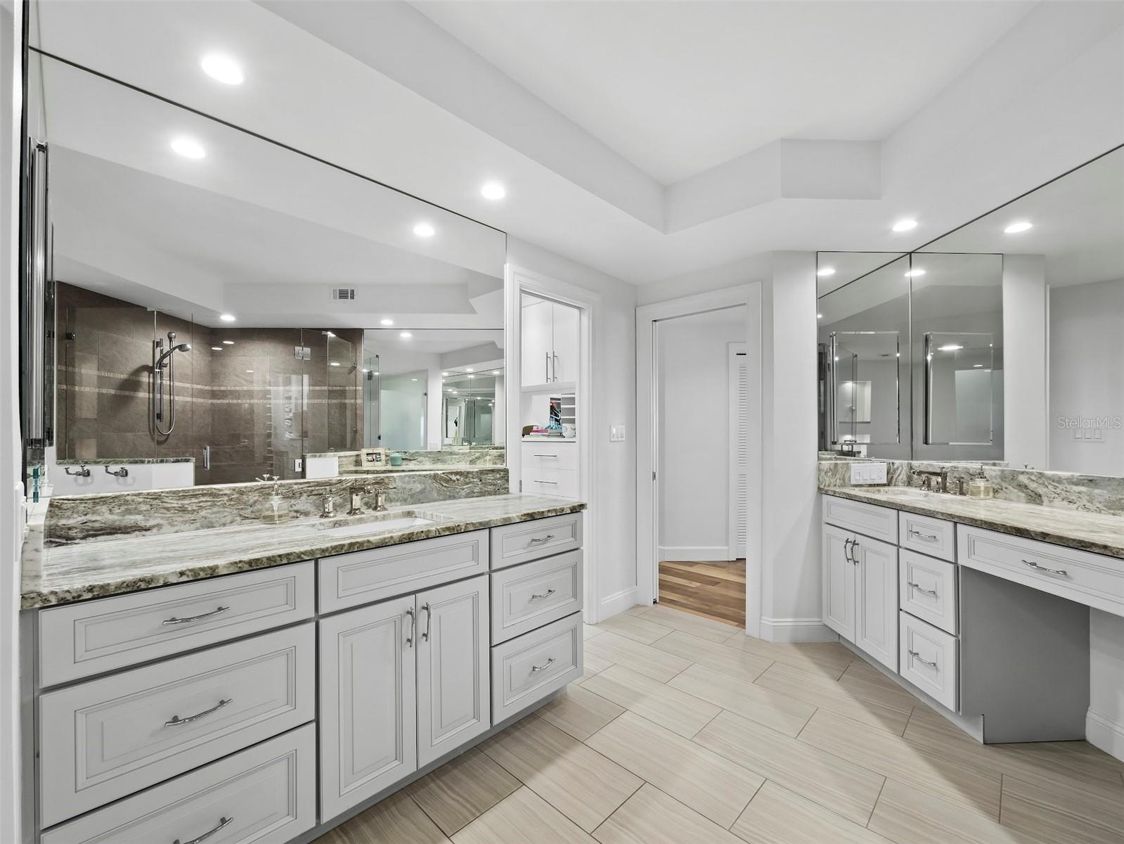 535 SANCTUARY DR #A603, LONGBOAT KEY, FL — photo 24