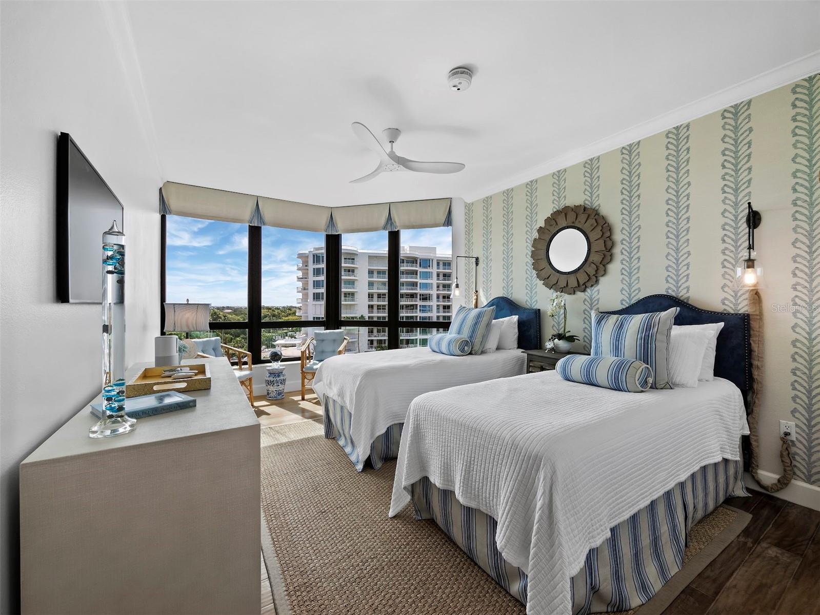 535 SANCTUARY DR #A603, LONGBOAT KEY, FL — photo 30