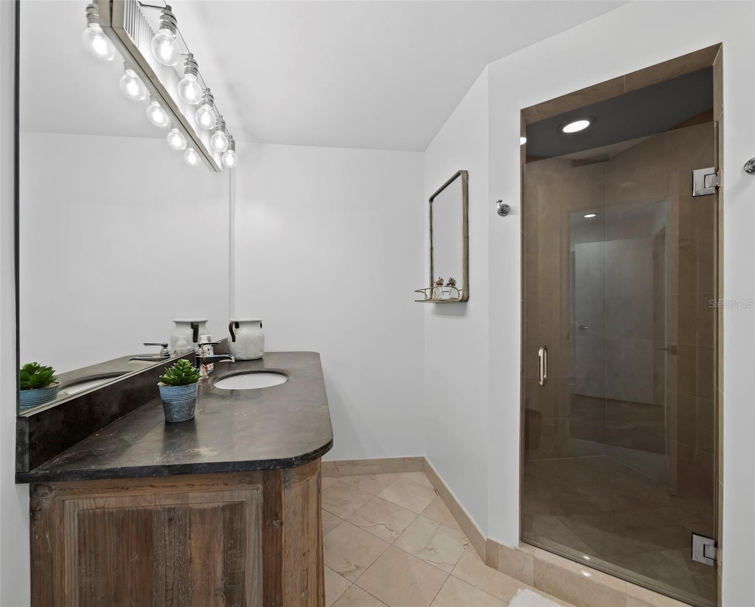 535 SANCTUARY DR #A603, LONGBOAT KEY, FL — photo 32