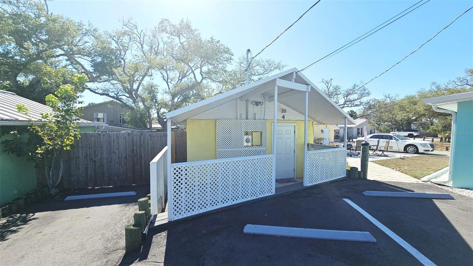 870 S MCCALL RD #4, ENGLEWOOD, FL — photo 2
