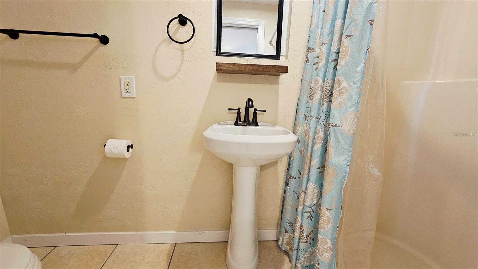 870 S MCCALL RD #4, ENGLEWOOD, FL — photo 15