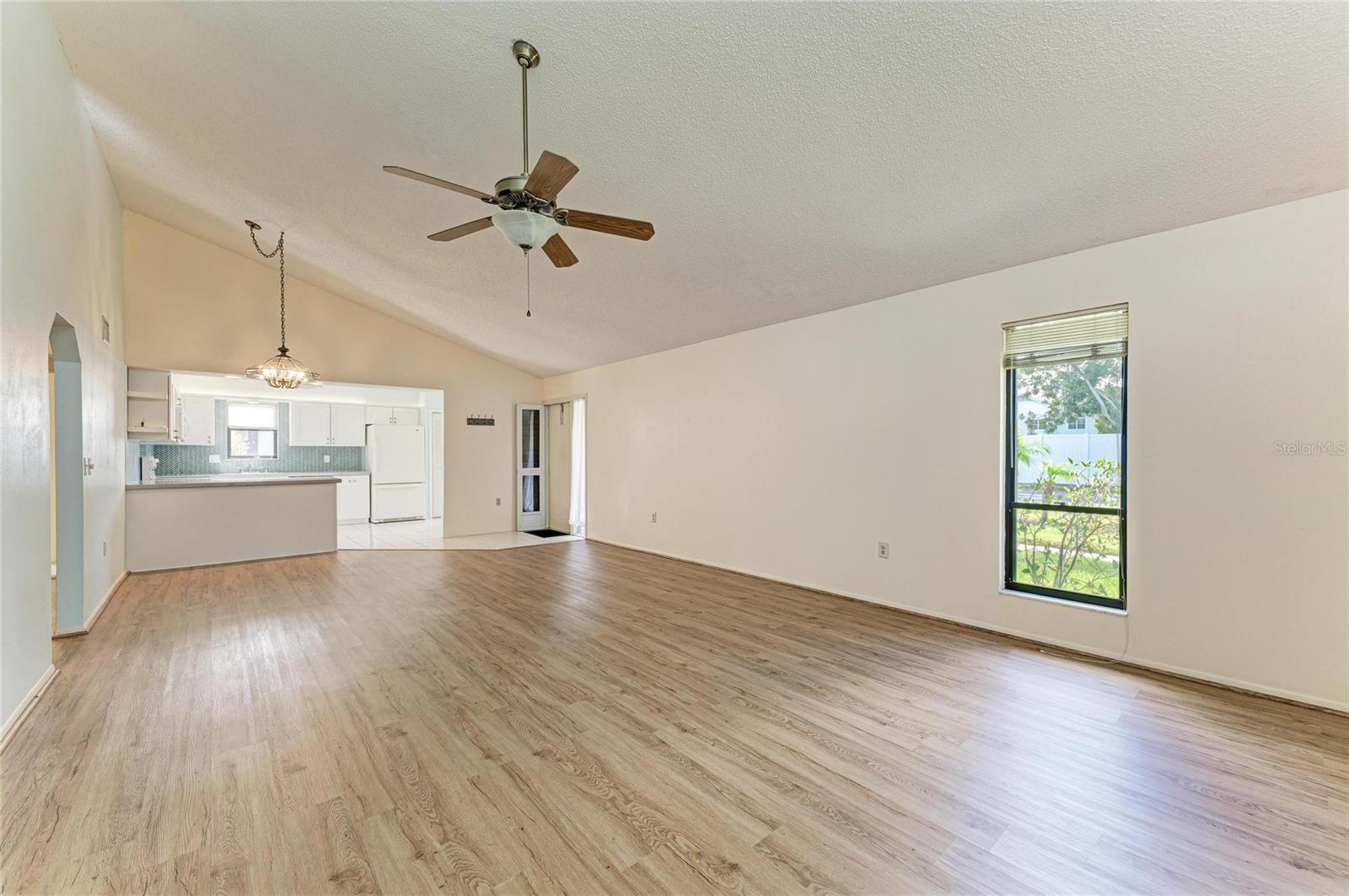 5400 34TH ST W #D11, BRADENTON, FL — photo 3