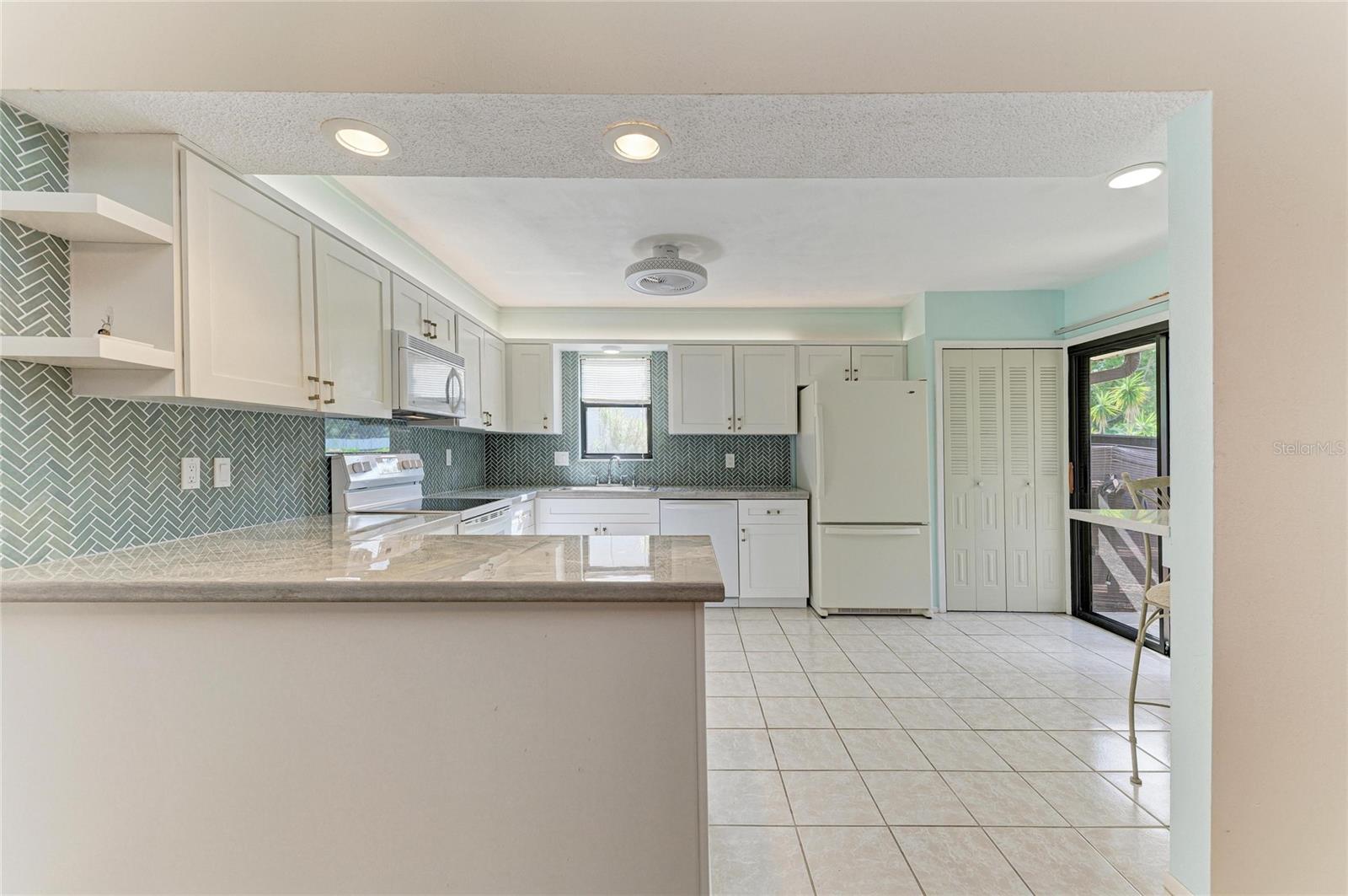 5400 34TH ST W #D11, BRADENTON, FL — photo 7