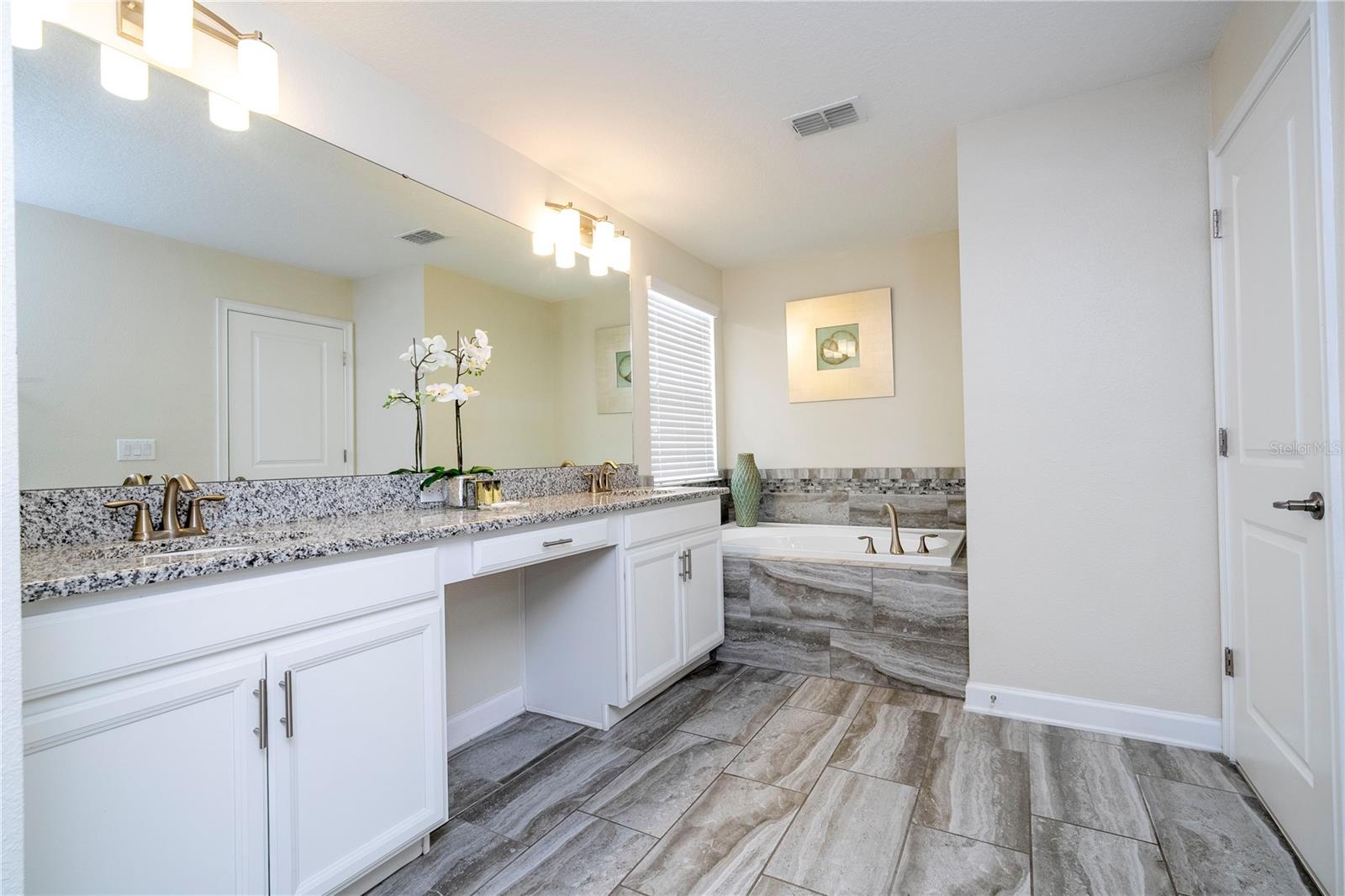 1646 MOON VALLEY DR, DAVENPORT, FL — photo 89