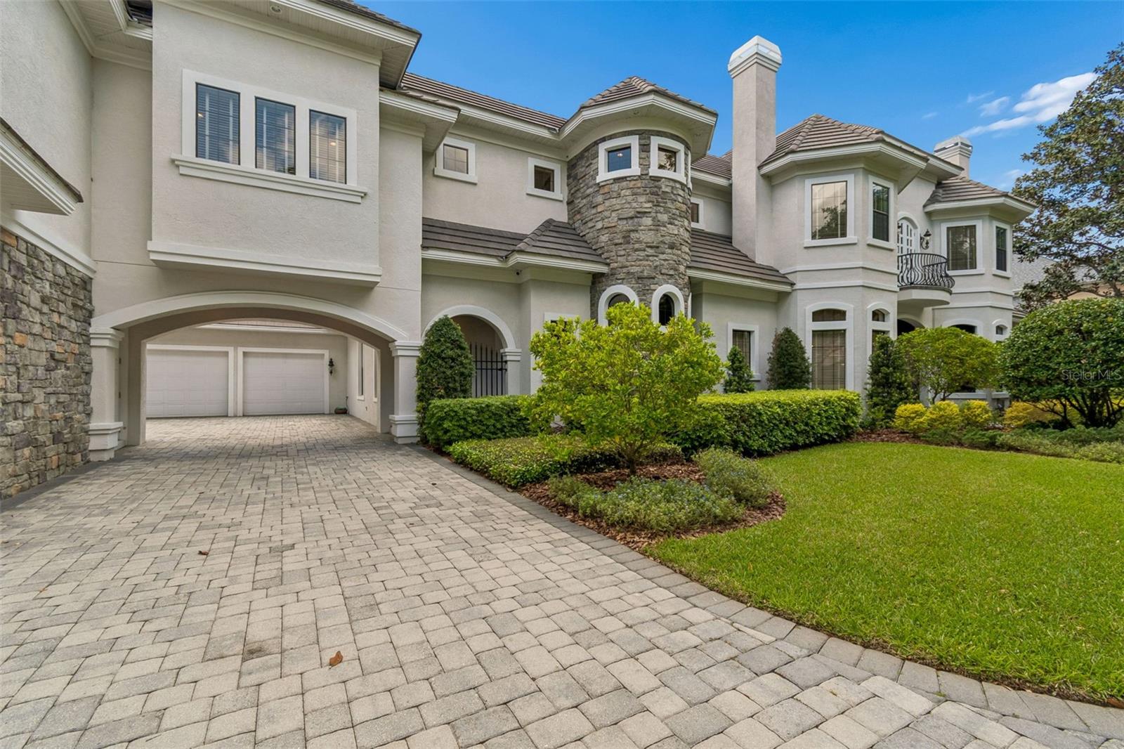 702 BERROCALES DE AVILA, TAMPA, FL — photo 5