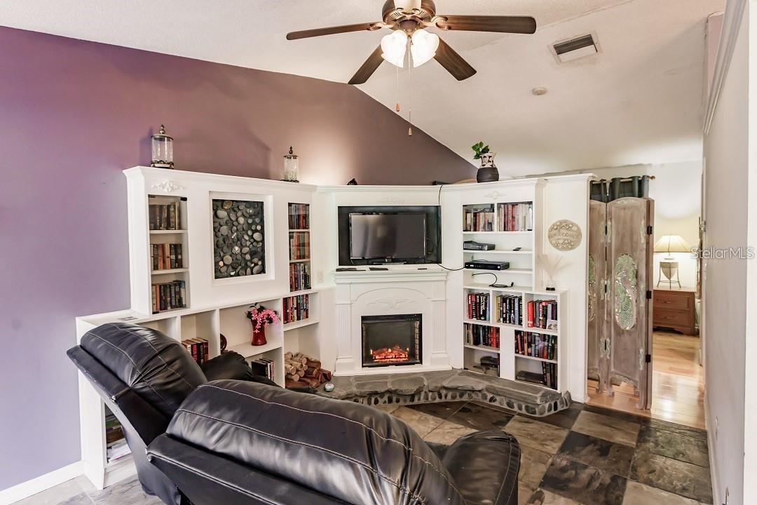 323 BOBBY JONES RD #323, SARASOTA, FL — photo 5