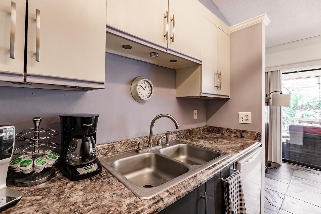 323 BOBBY JONES RD #323, SARASOTA, FL — photo 7