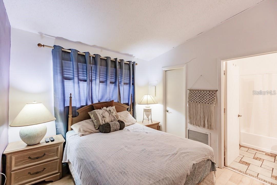 323 BOBBY JONES RD #323, SARASOTA, FL — photo 9