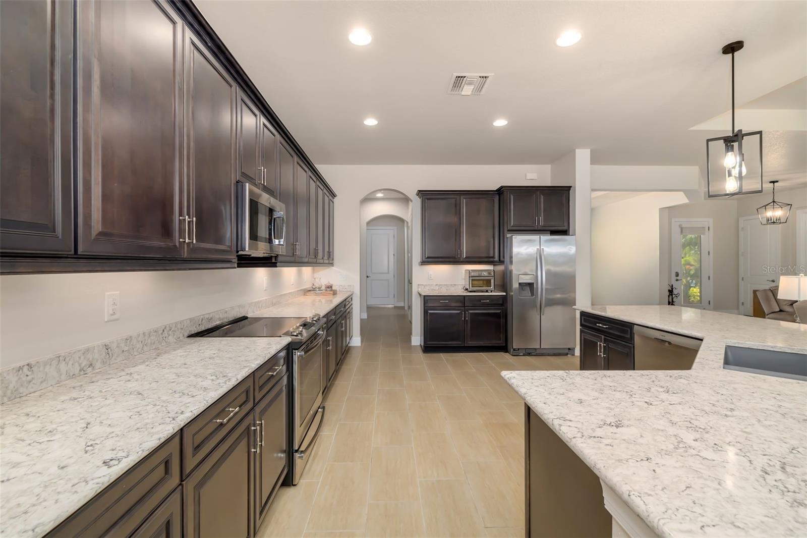 10730 IRONBRIDGE DR, VENICE, FL — photo 23