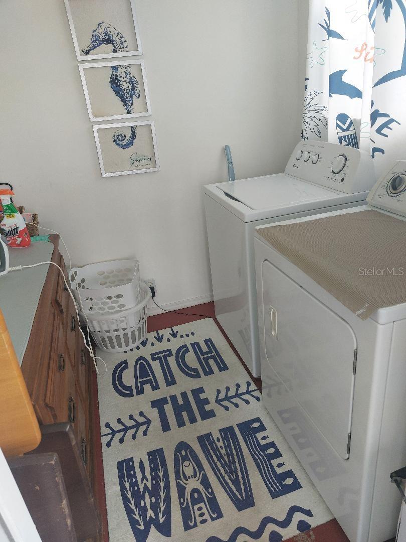 184 INDEPENDENCE AVE #8, PALM HARBOR, FL — photo 27