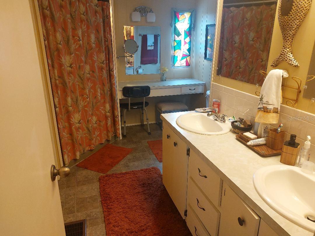 184 INDEPENDENCE AVE #8, PALM HARBOR, FL — photo 18