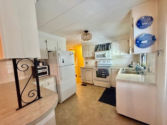 184 INDEPENDENCE AVE #8, PALM HARBOR, FL — photo 10