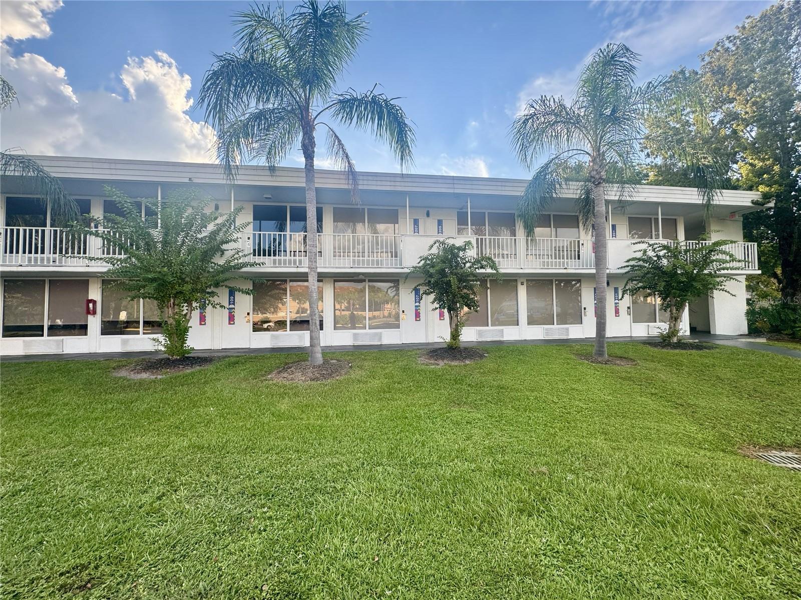 2930 POLYNESIAN ISLE BLVD #105, KISSIMMEE, FL