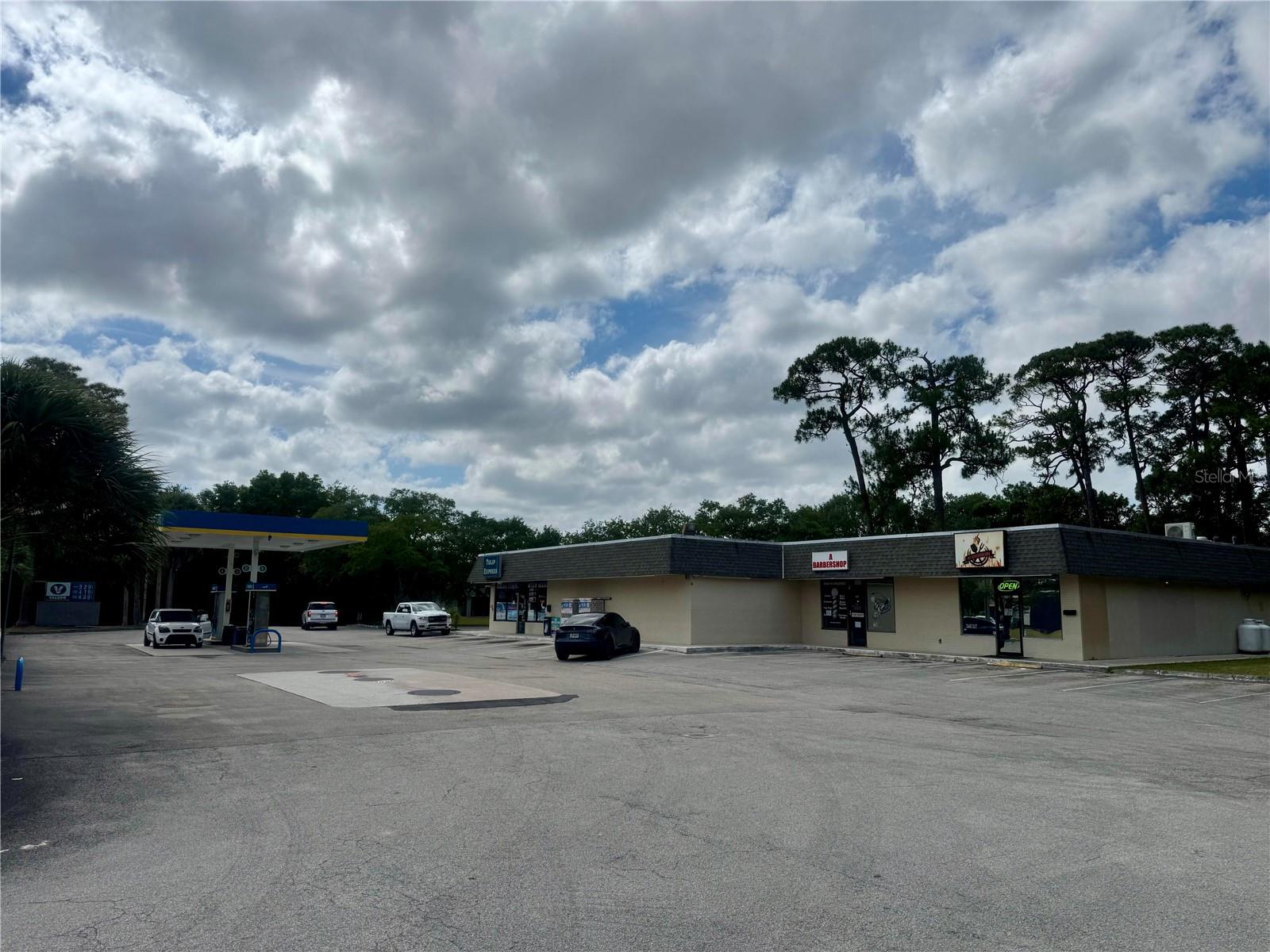 302 SW TULIP BLVD, PORT ST LUCIE, FL