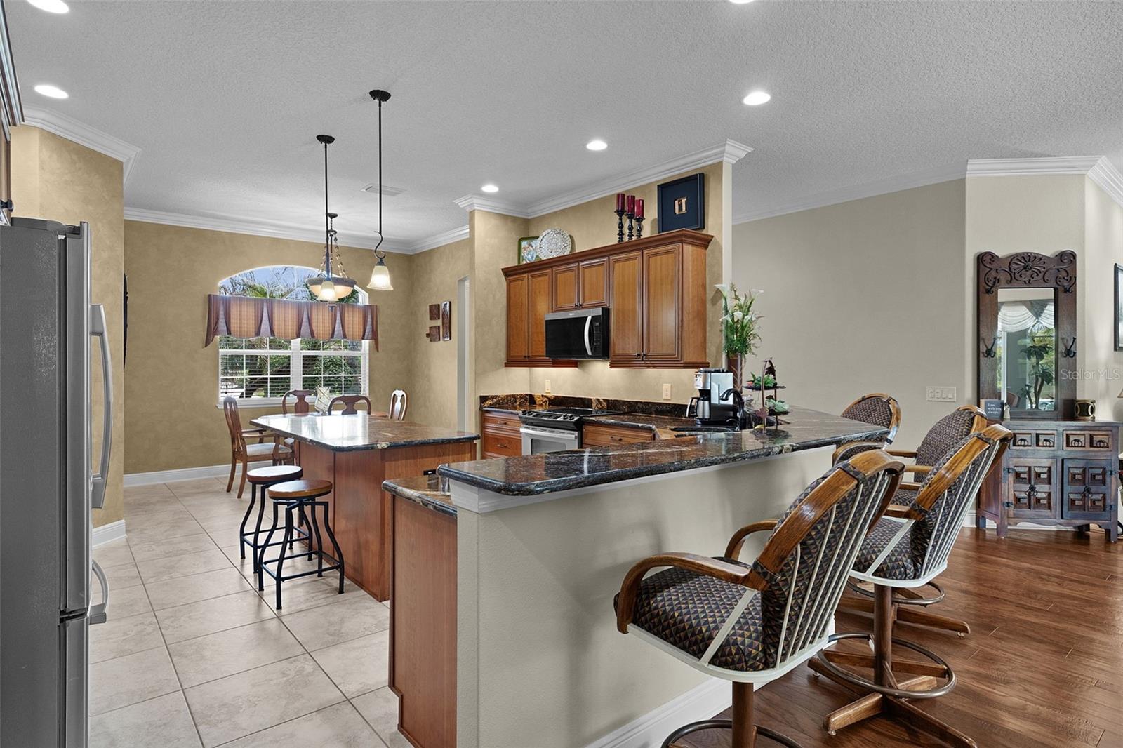 2254 ISLEWORTH CIR, THE VILLAGES, FL — photo 18