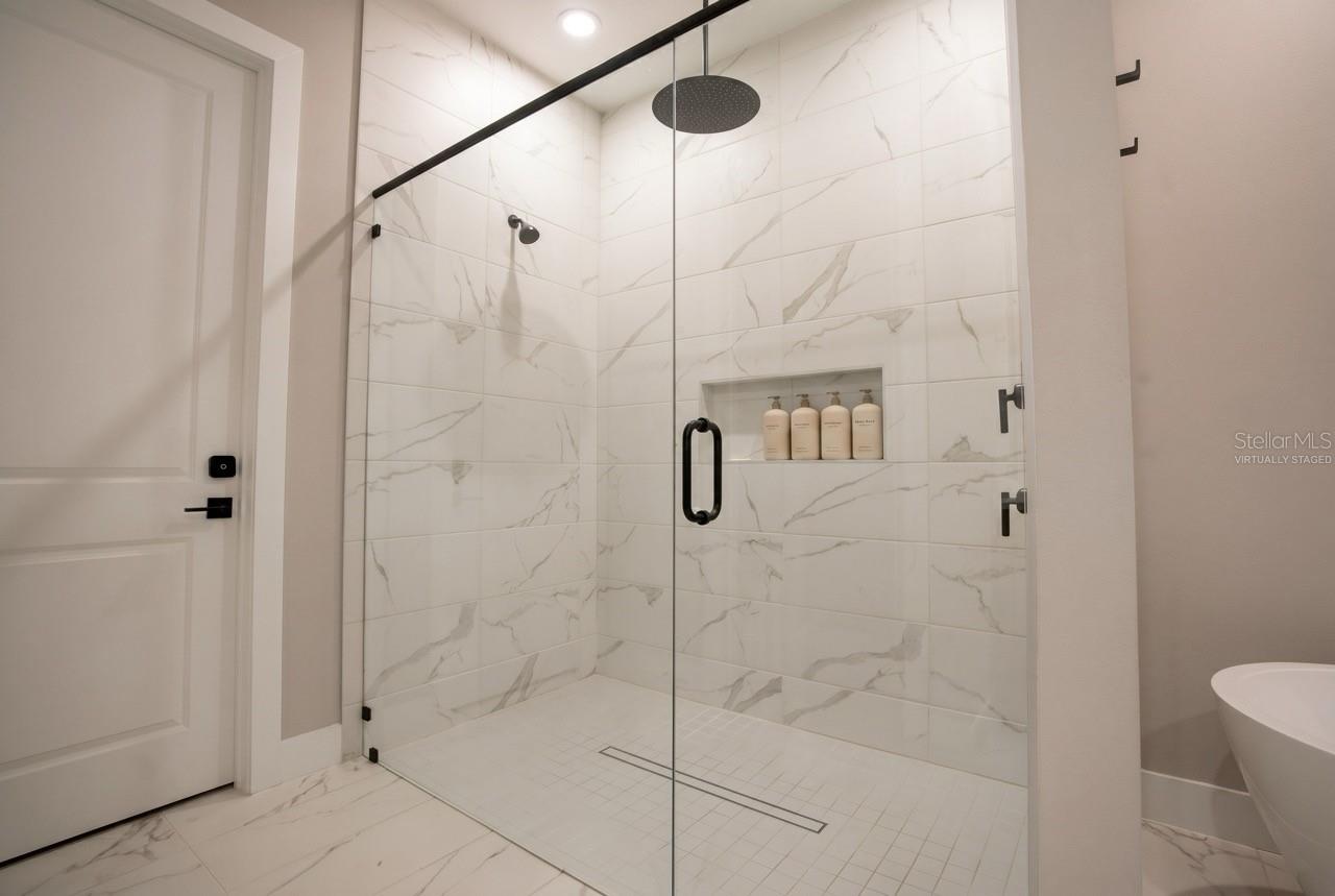 16046 VETTA DR, BELLA COLLINA, FL — photo 44