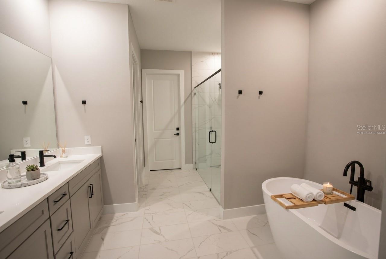 16046 VETTA DR, BELLA COLLINA, FL — photo 47