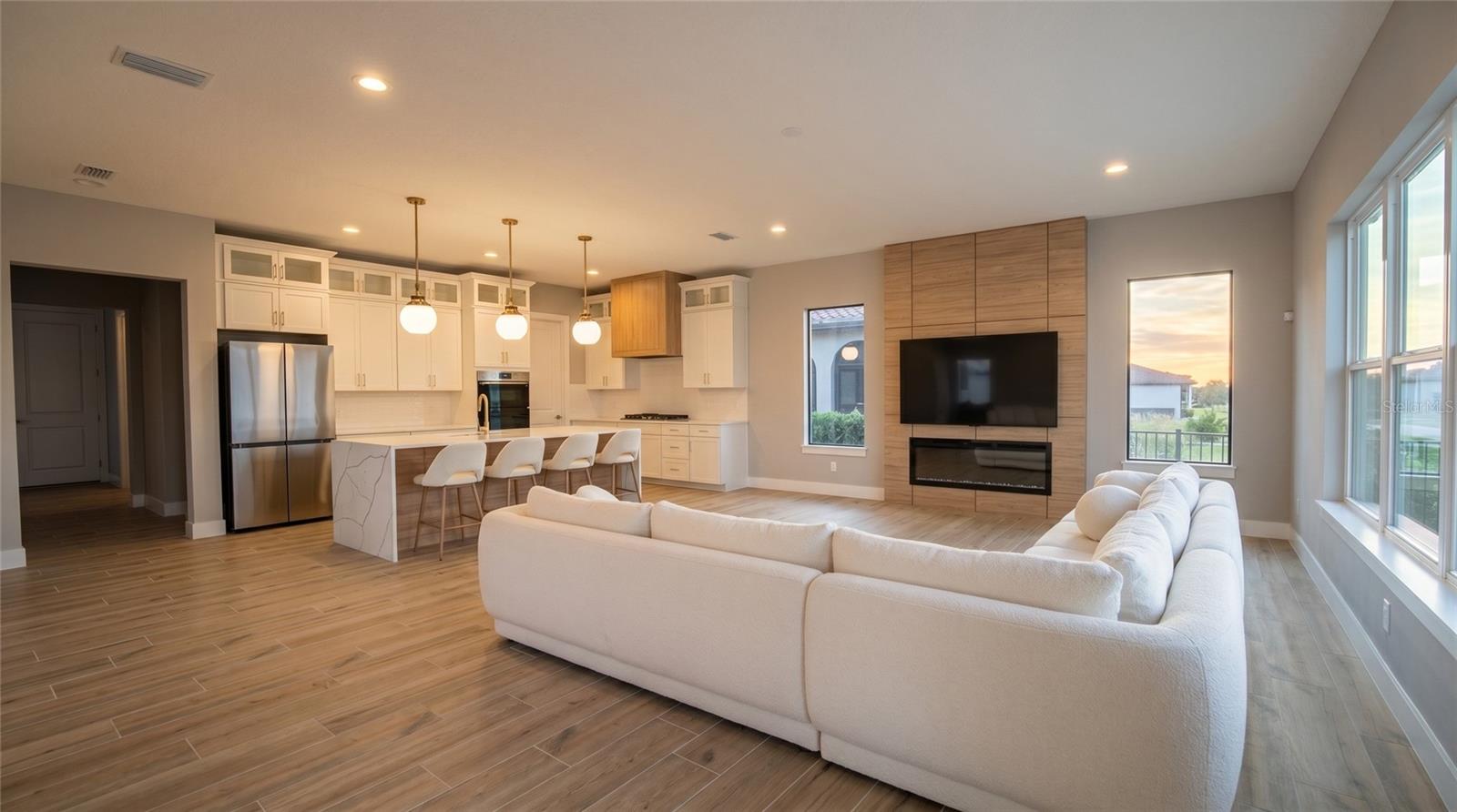 16046 VETTA DR, BELLA COLLINA, FL — photo 13
