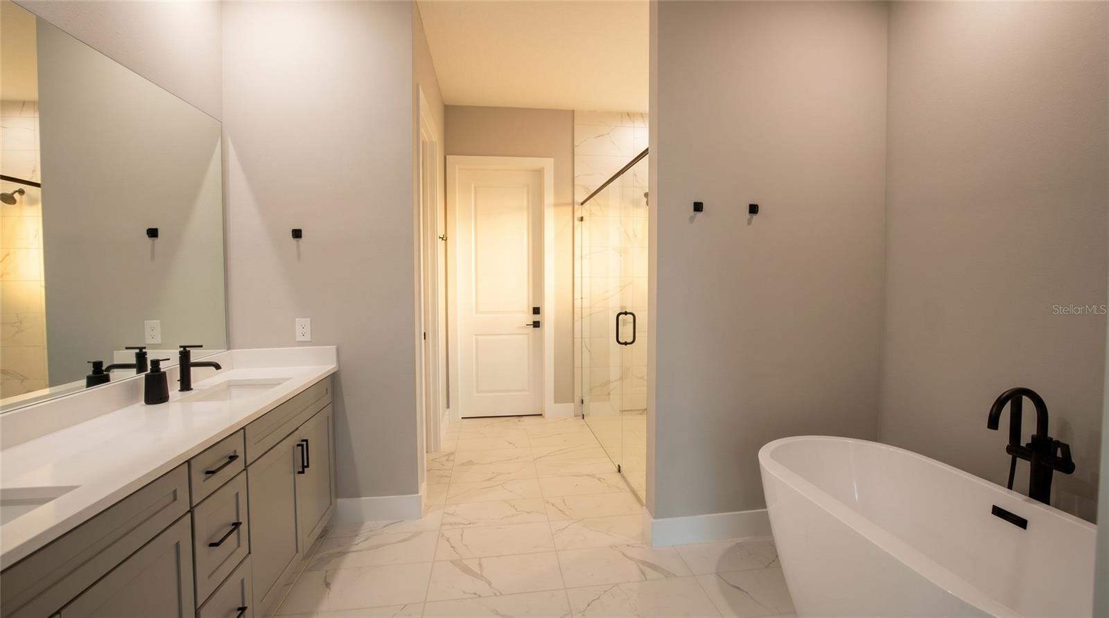 16046 VETTA DR, BELLA COLLINA, FL — photo 46