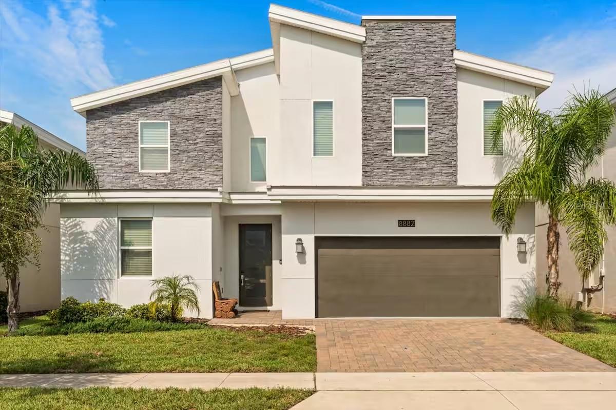 8882 CABOT CLIFFS DR, DAVENPORT, FL