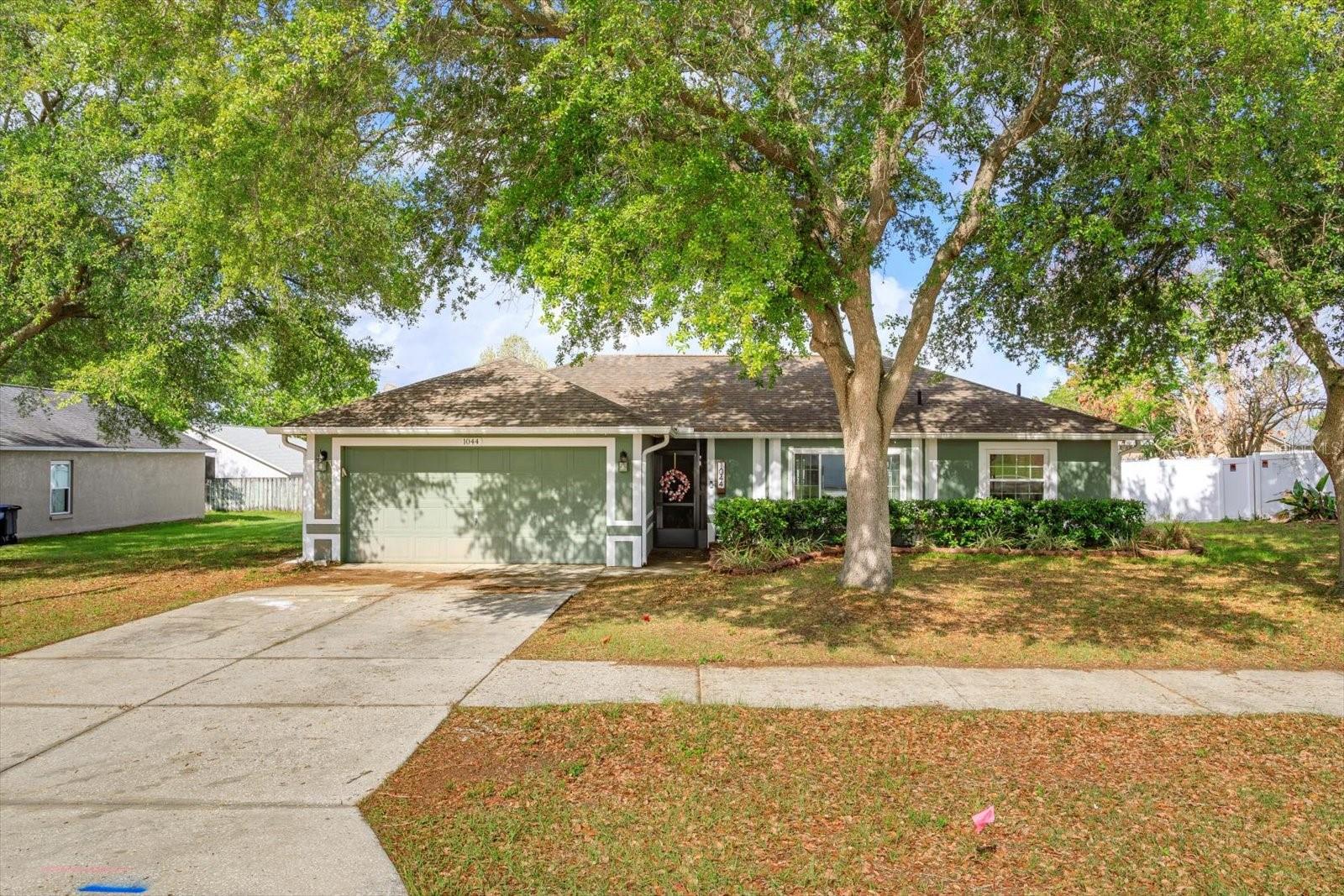 1044 ARBOR HILL CIR, MINNEOLA, FL