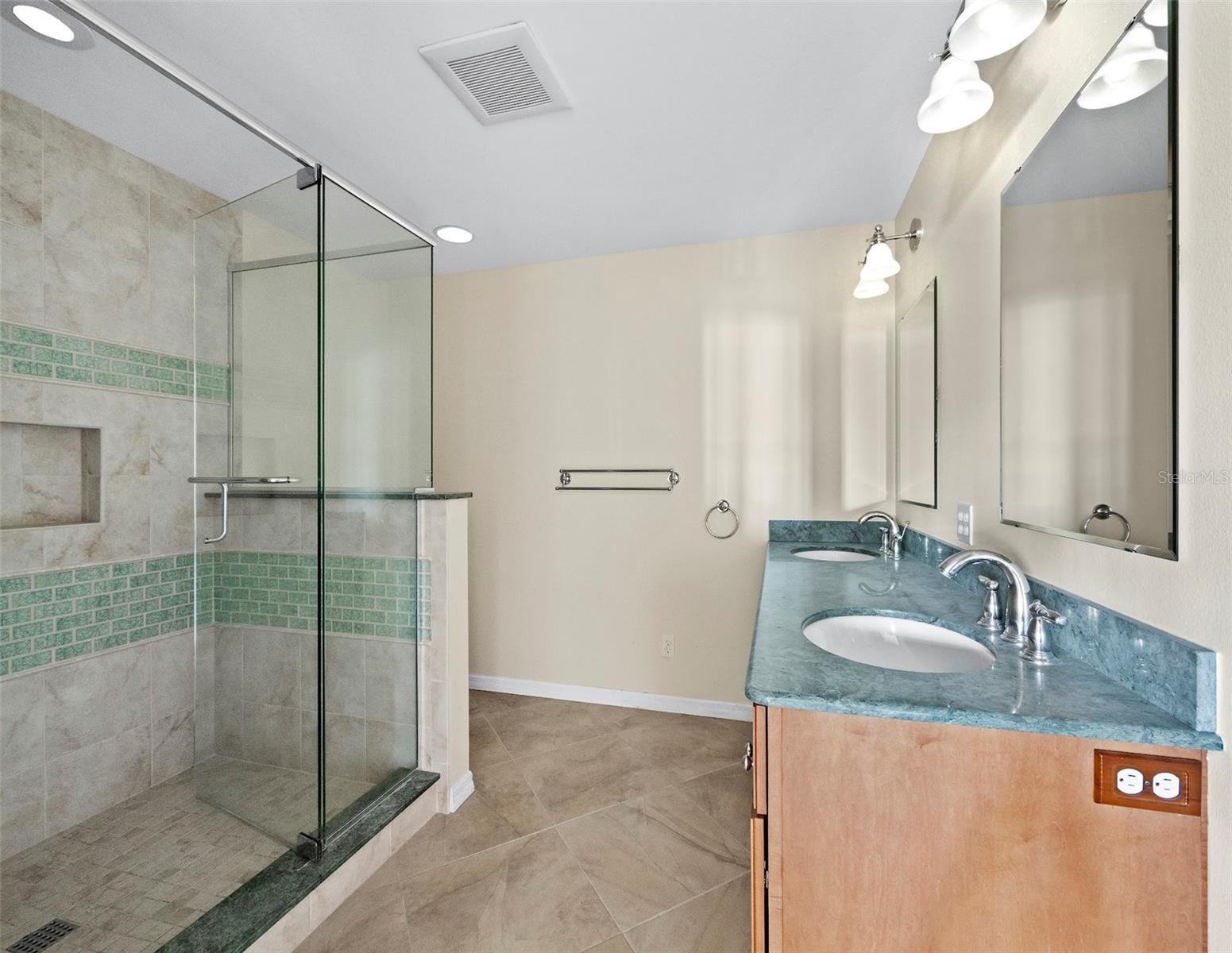 741 OLD COMPASS RD, LONGBOAT KEY, FL — photo 28