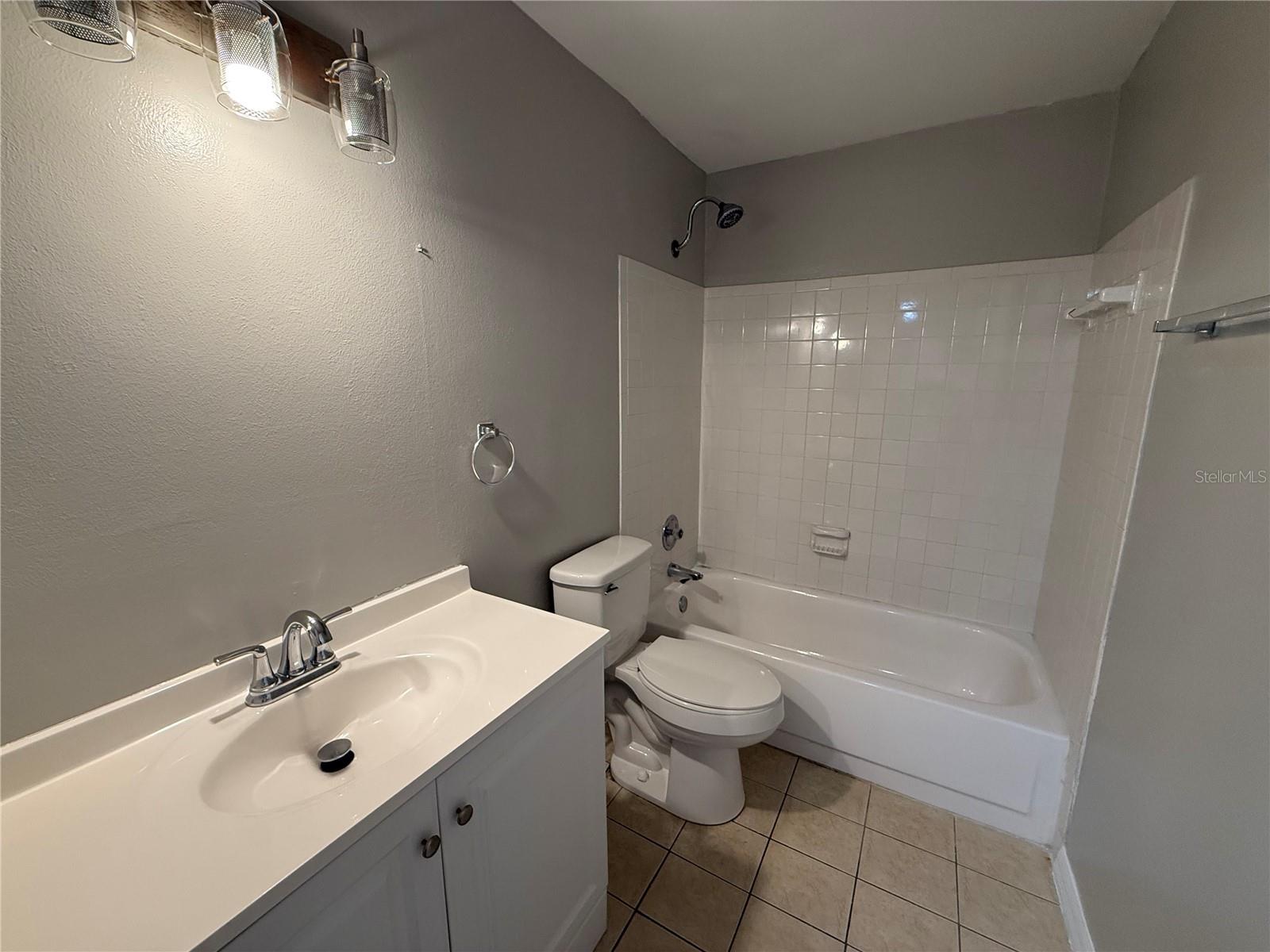 2800 N POWERS DR #9, ORLANDO, FL — photo 20