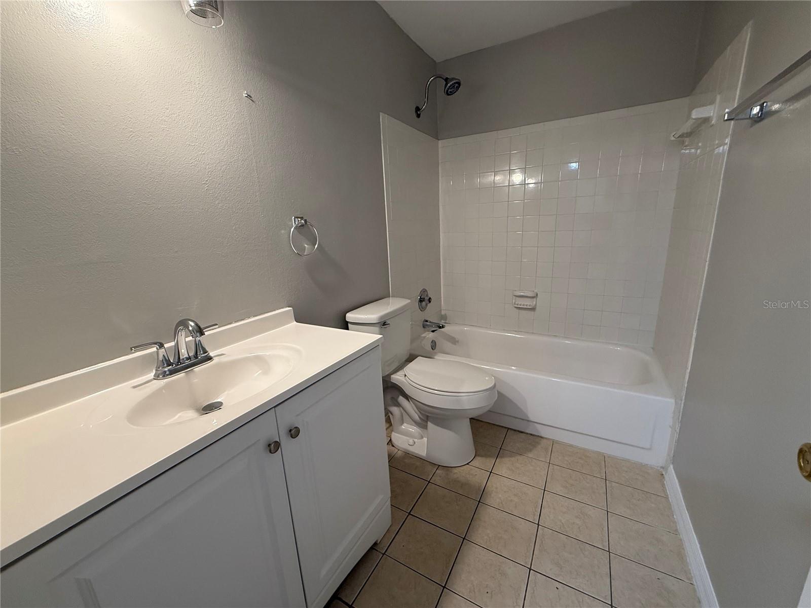 2800 N POWERS DR #9, ORLANDO, FL — photo 21