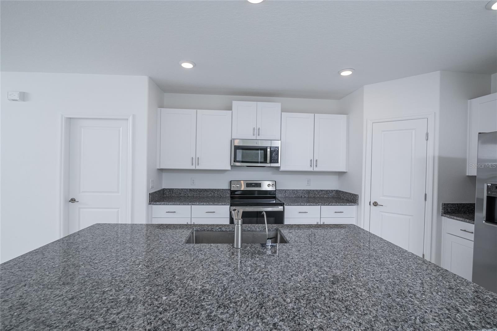 2189 TENEROC TRL, LAKELAND, FL — photo 15