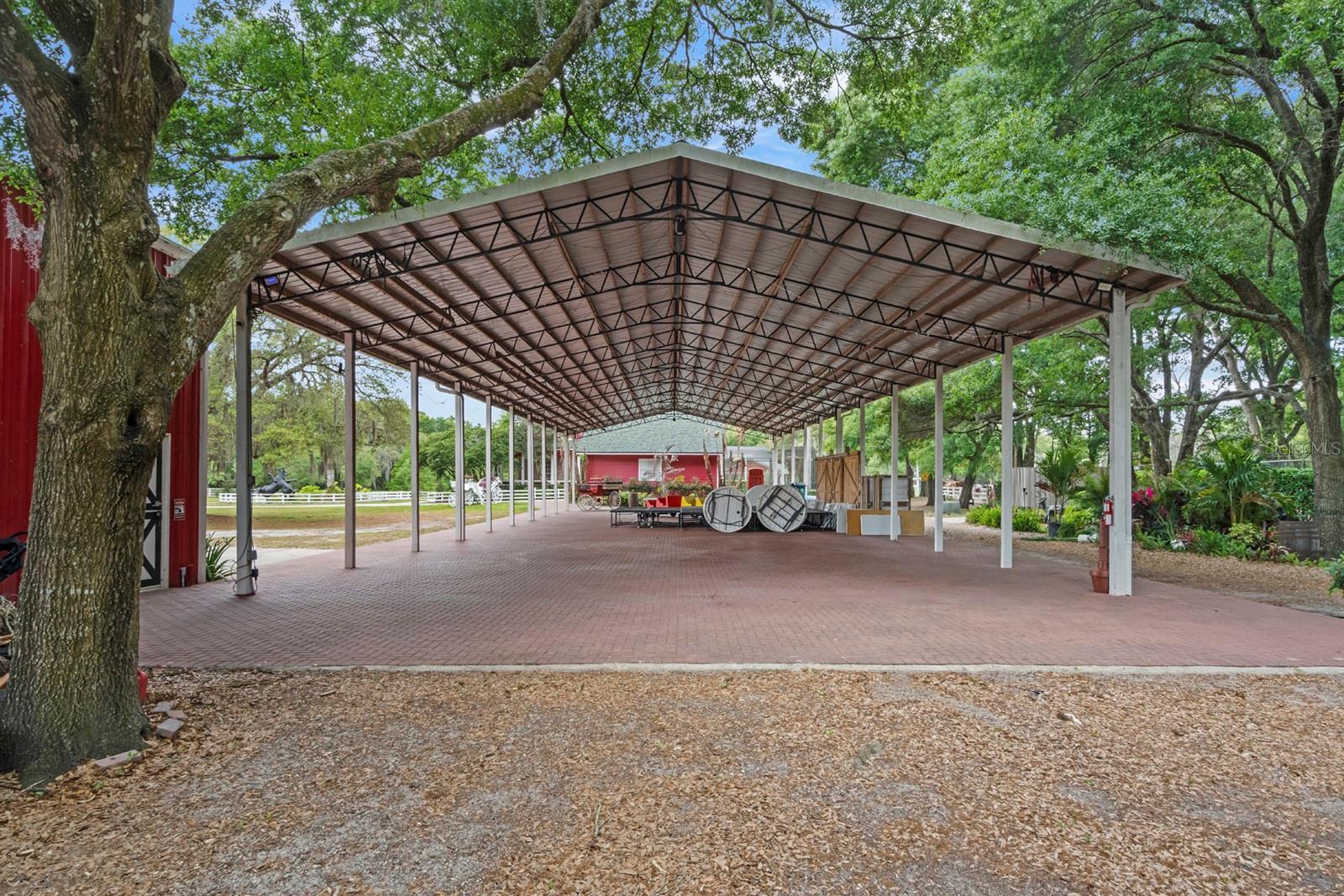 280 CAMPBELL RANCH RUN, GENEVA, FL — photo 35