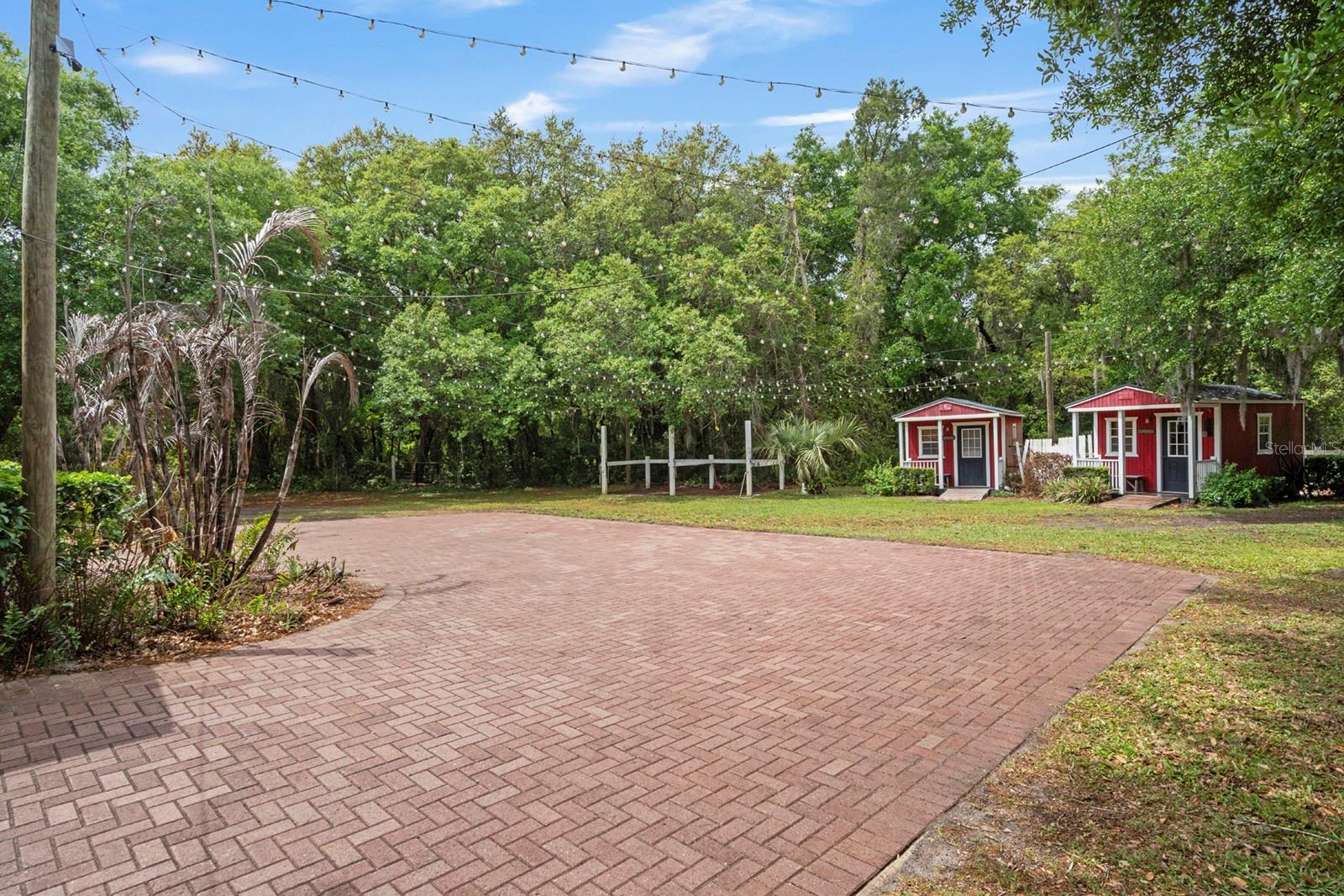280 CAMPBELL RANCH RUN, GENEVA, FL — photo 31