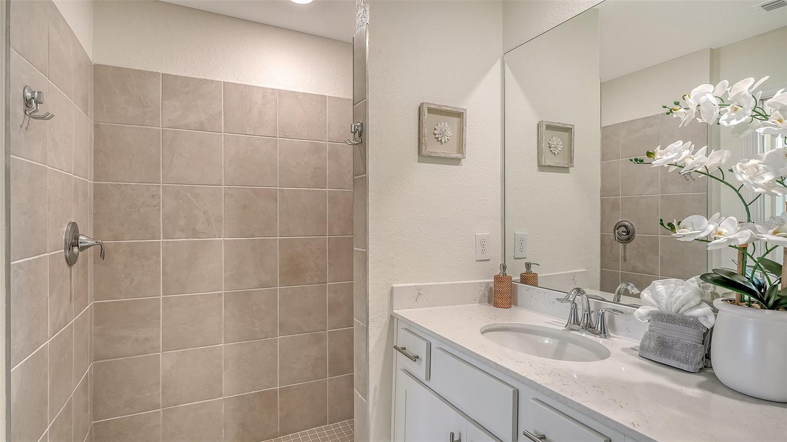 12390 WELLEN GOLF ST #107, VENICE, FL — photo 25