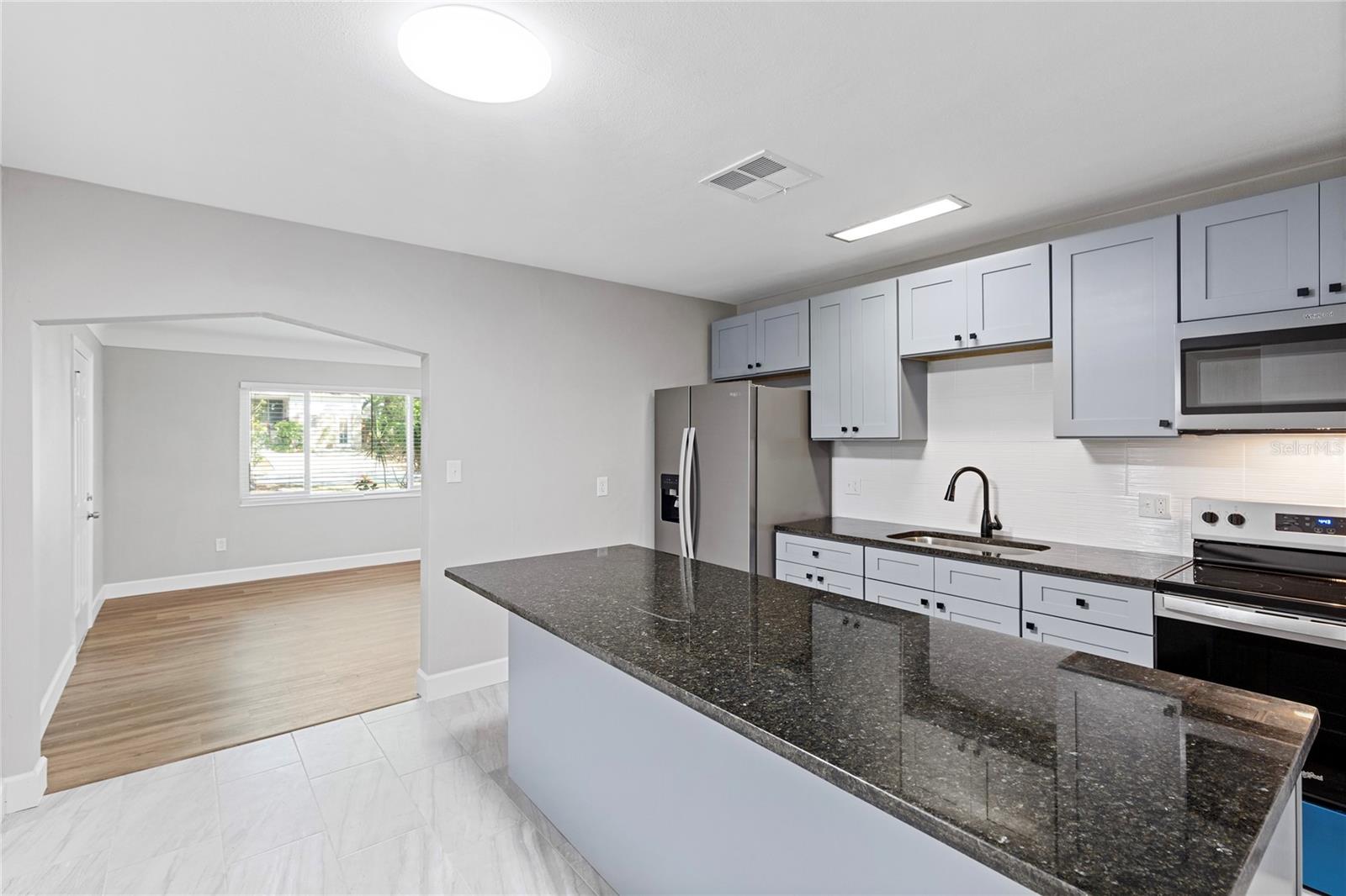 804 S EVERGREEN AVE, CLEARWATER, FL — photo 13