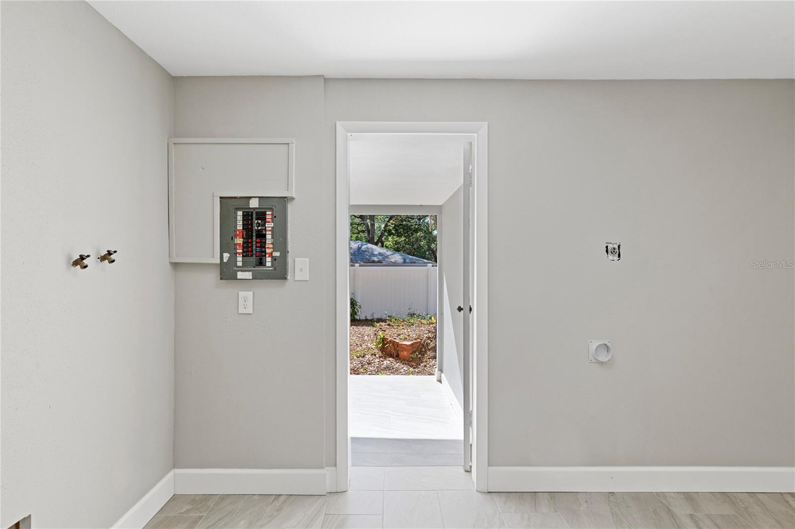 804 S EVERGREEN AVE, CLEARWATER, FL — photo 34