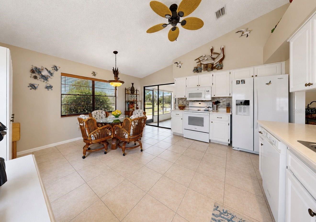 319 LINGER LN, SUN CITY CENTER, FL — photo 19