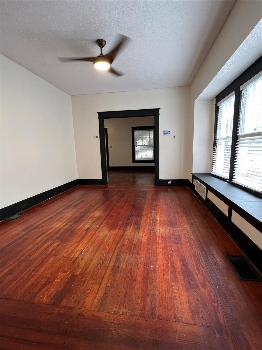 505 WASHINGTON AVE, EUSTIS, FL — photo 12