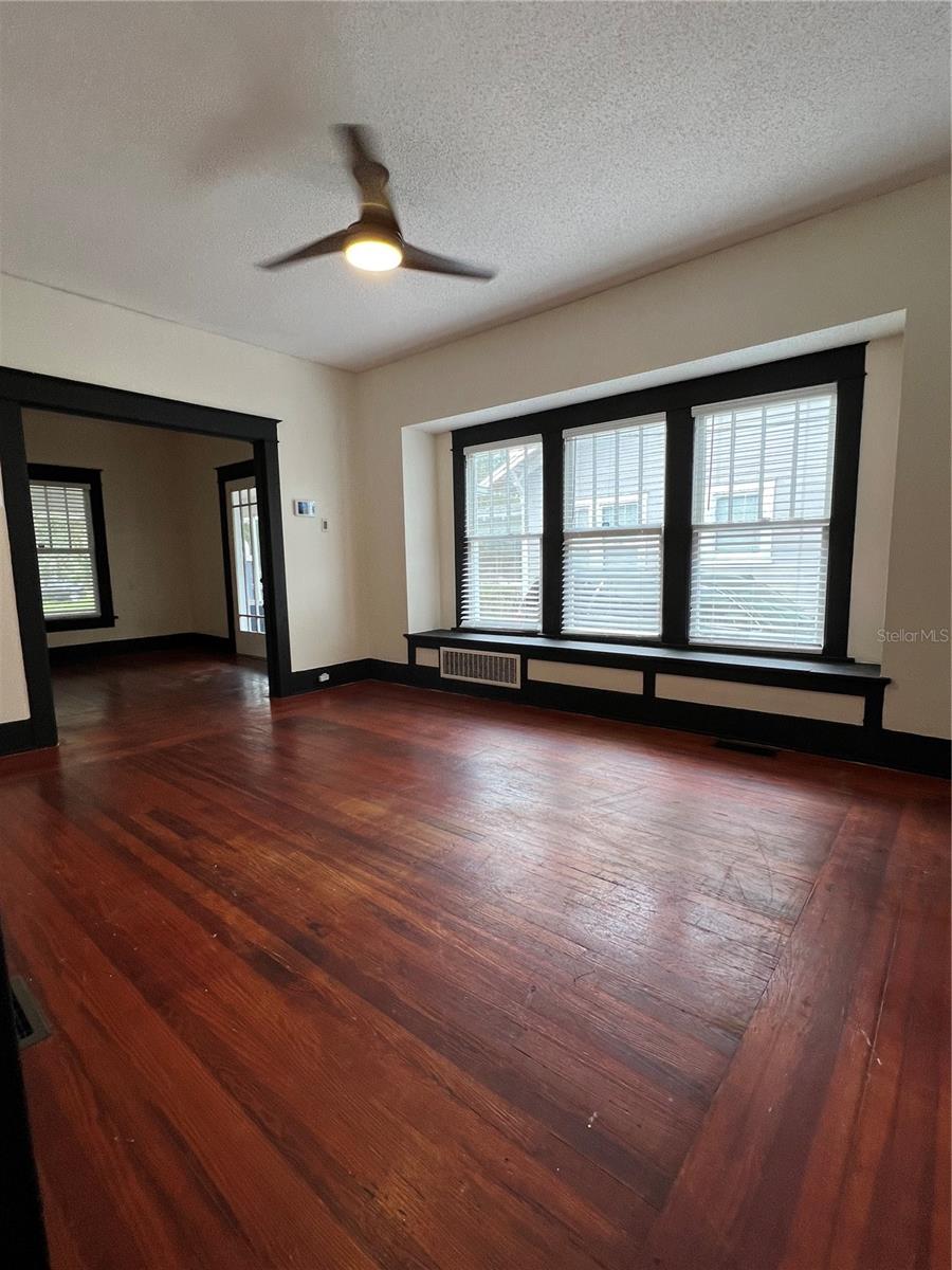 505 WASHINGTON AVE, EUSTIS, FL — photo 13