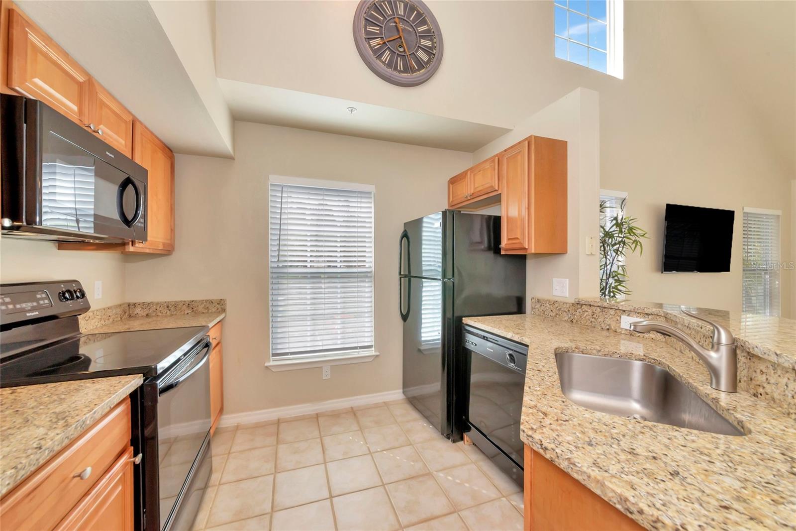 5560 ROSEHILL RD #201, SARASOTA, FL — photo 9