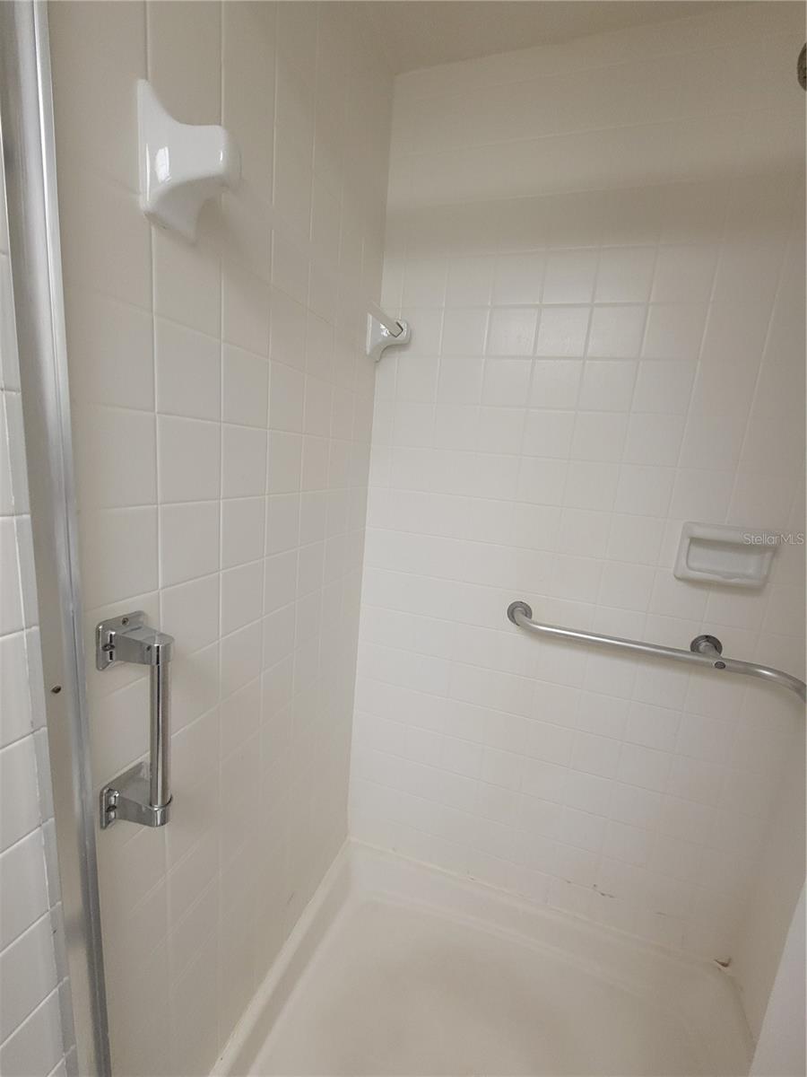 4715 BAY ST NE #225, ST PETERSBURG, FL — photo 31