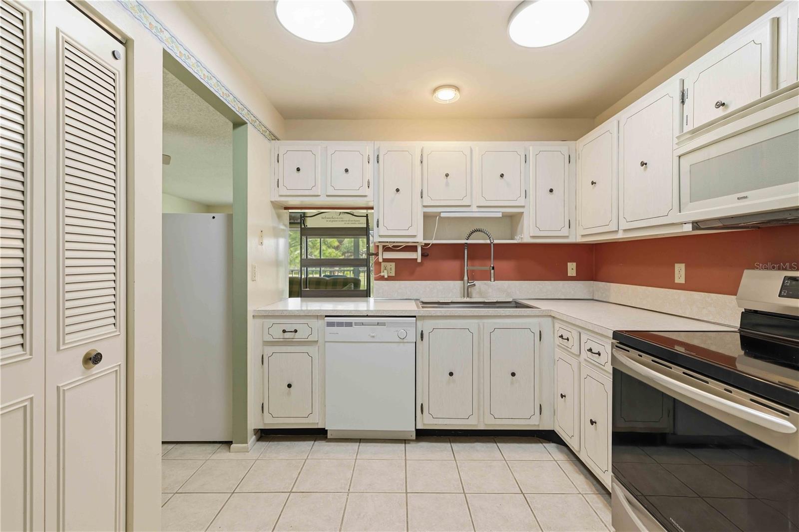 3680 IRONWOOD CIR #202L, BRADENTON, FL — photo 14
