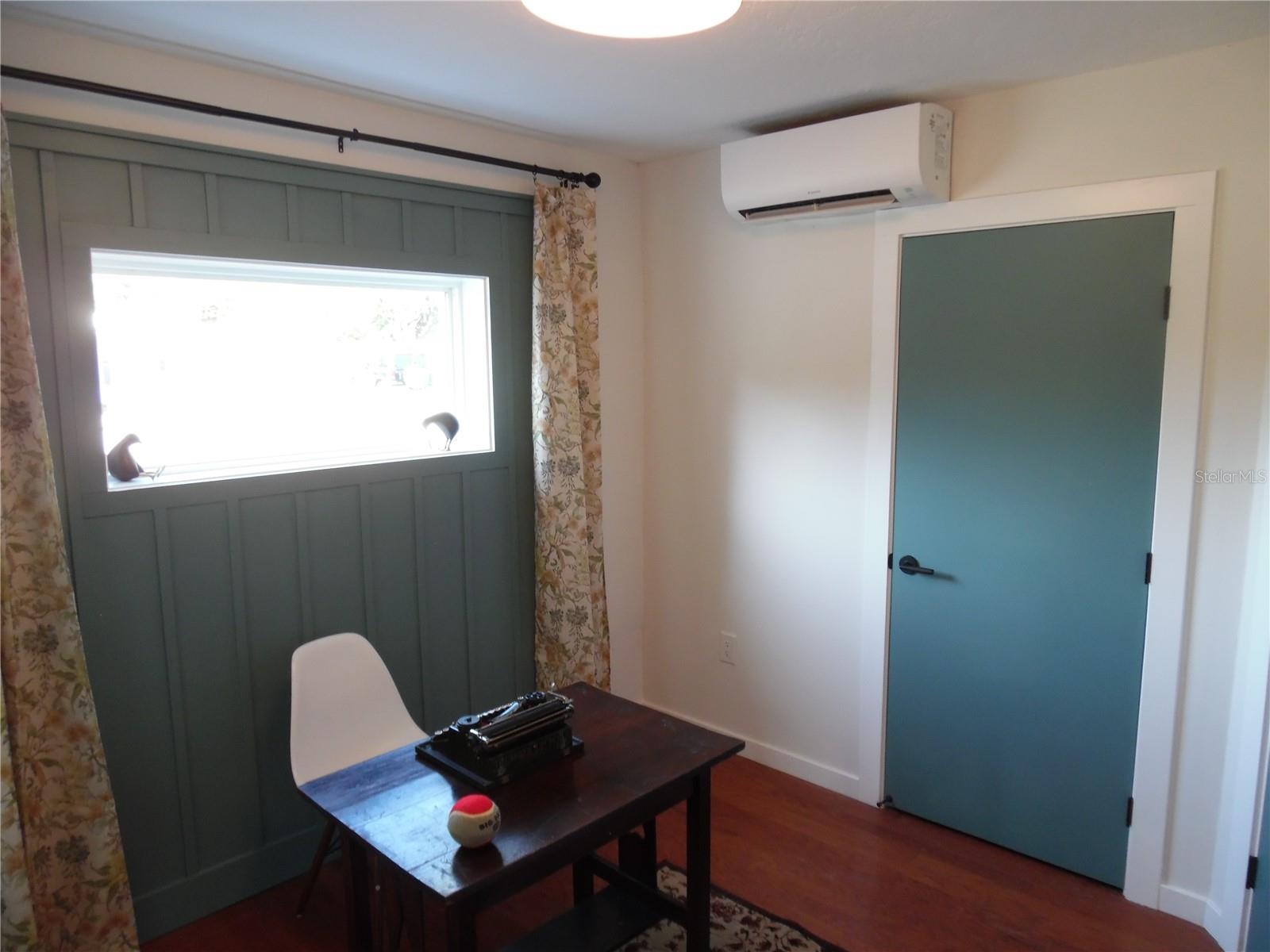 5487 70TH WAY N, ST PETERSBURG, FL — photo 17