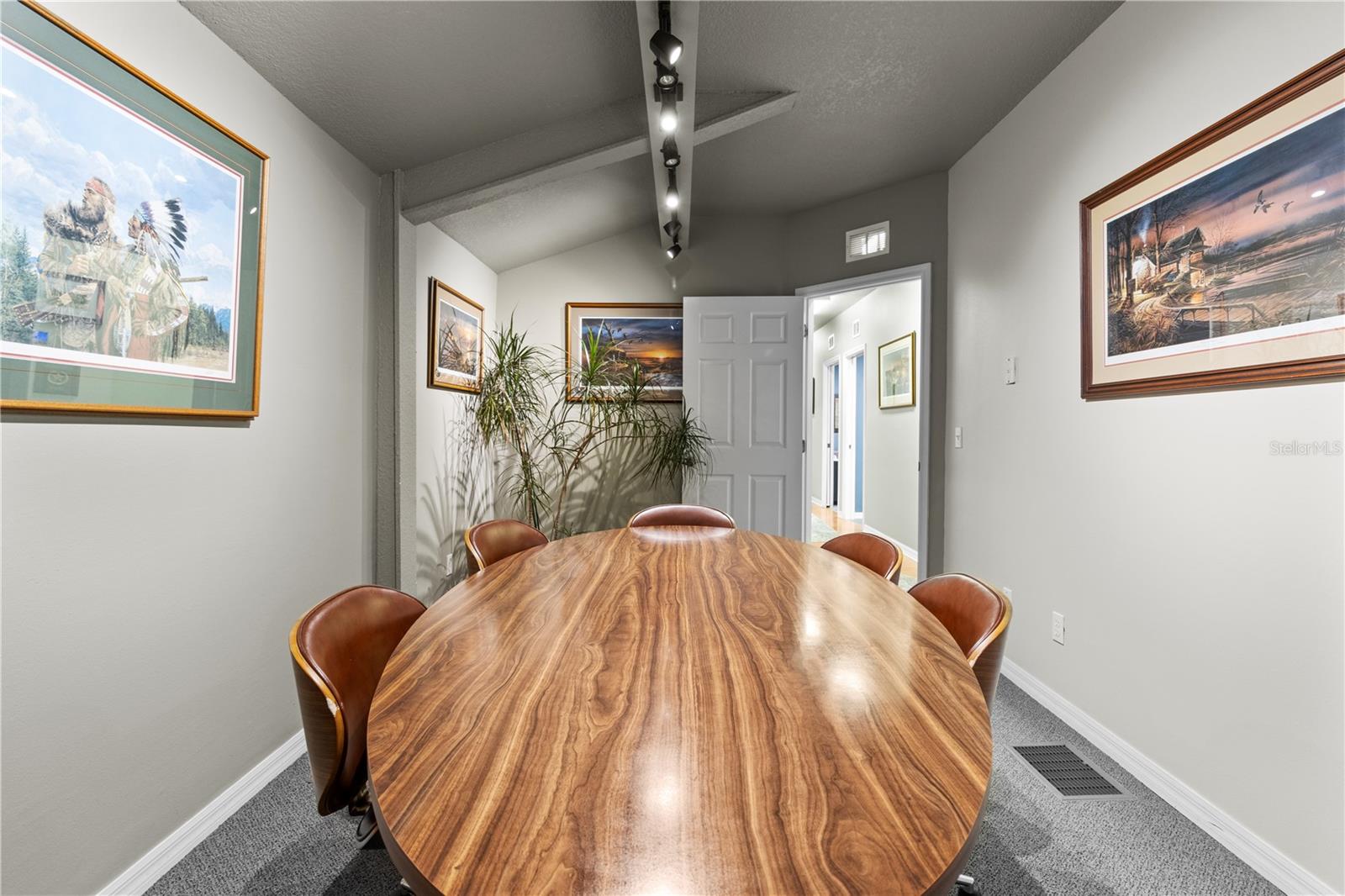 107 NE 4TH ST, CRYSTAL RIVER, FL — photo 10