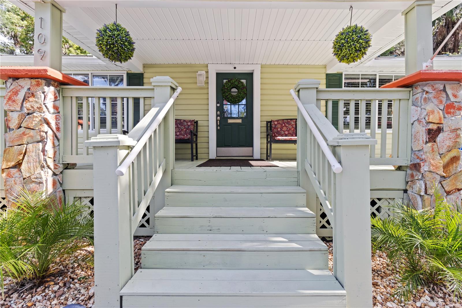 107 NE 4TH ST, CRYSTAL RIVER, FL — photo 31