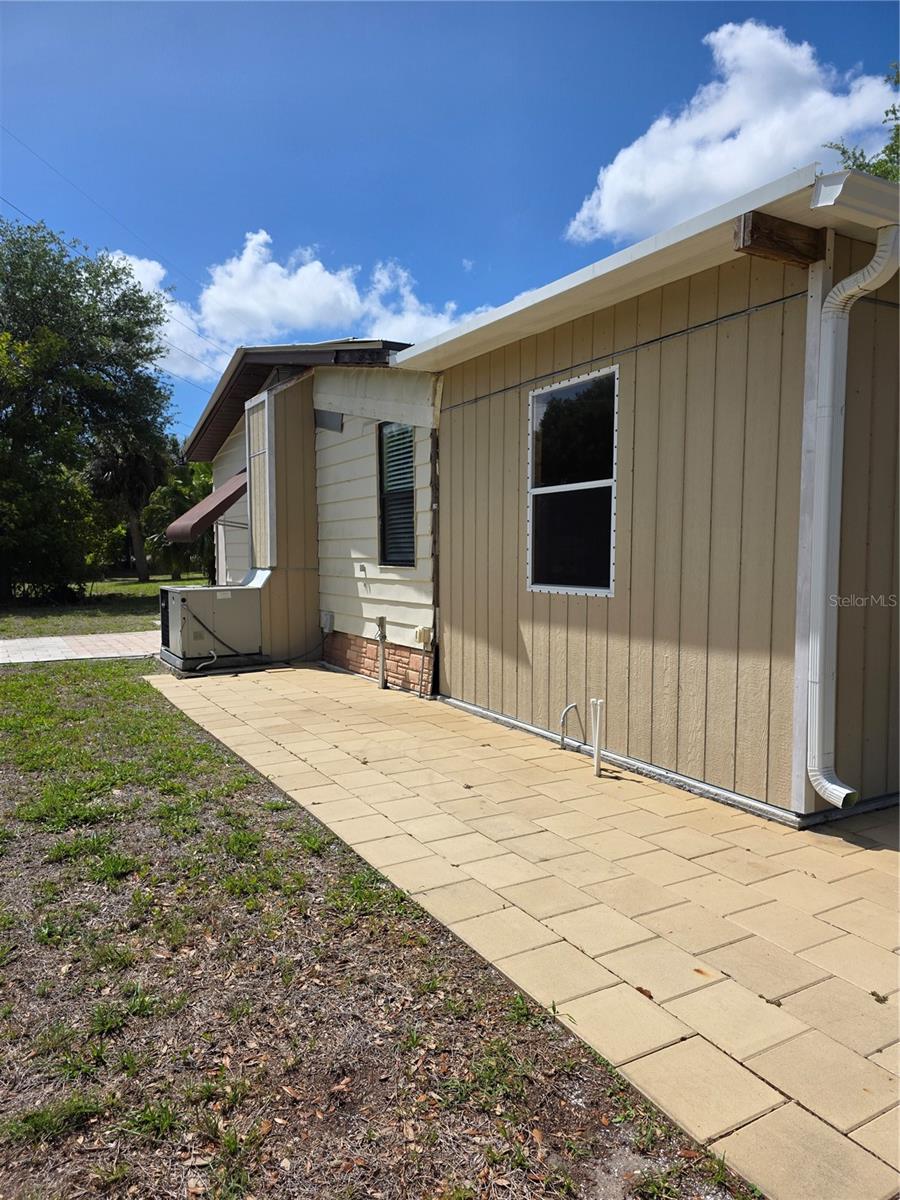 6228 FALCON DR, ENGLEWOOD, FL — photo 35