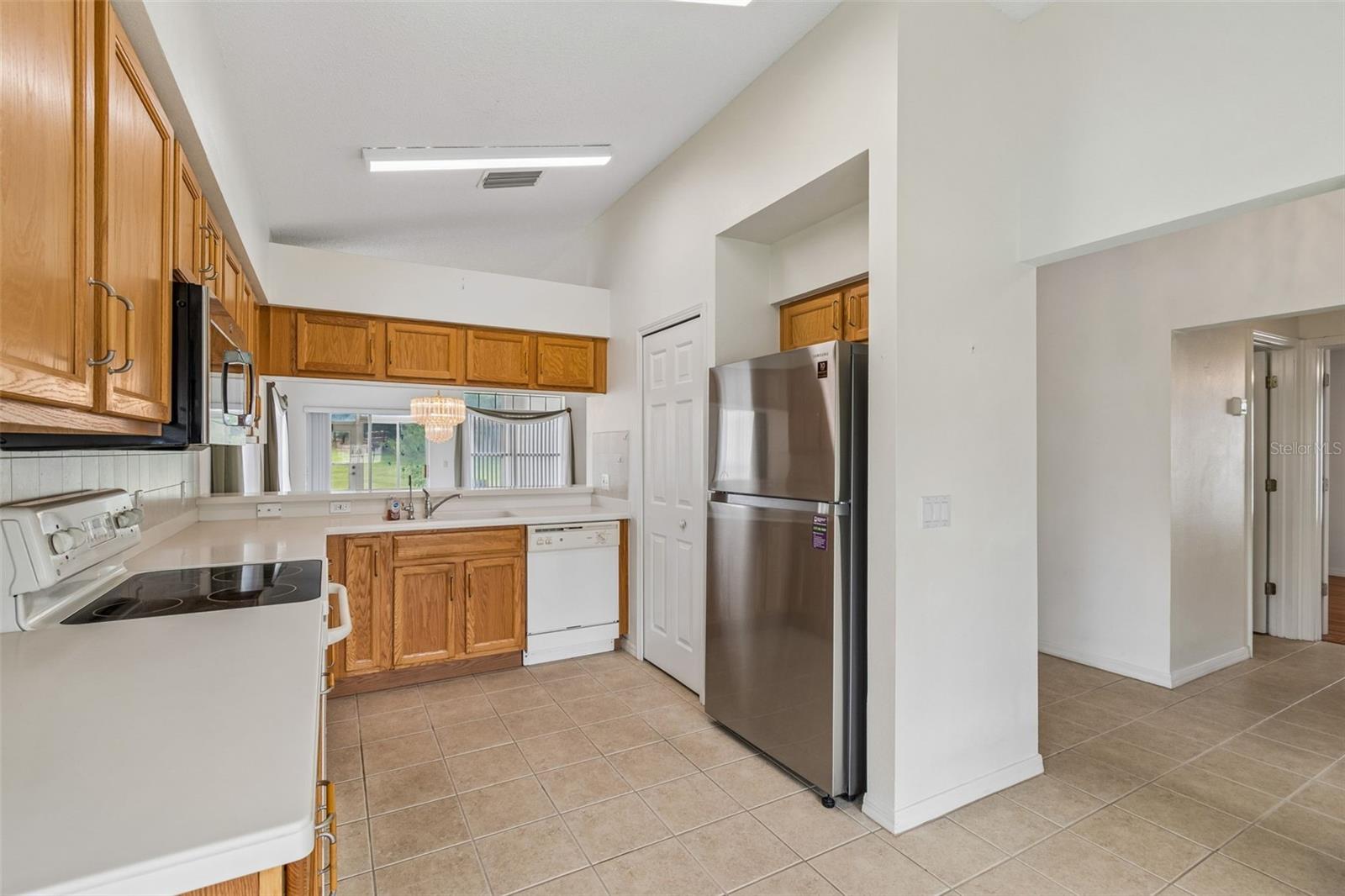 18452 FAIRWAY GREEN DR, HUDSON, FL — photo 9