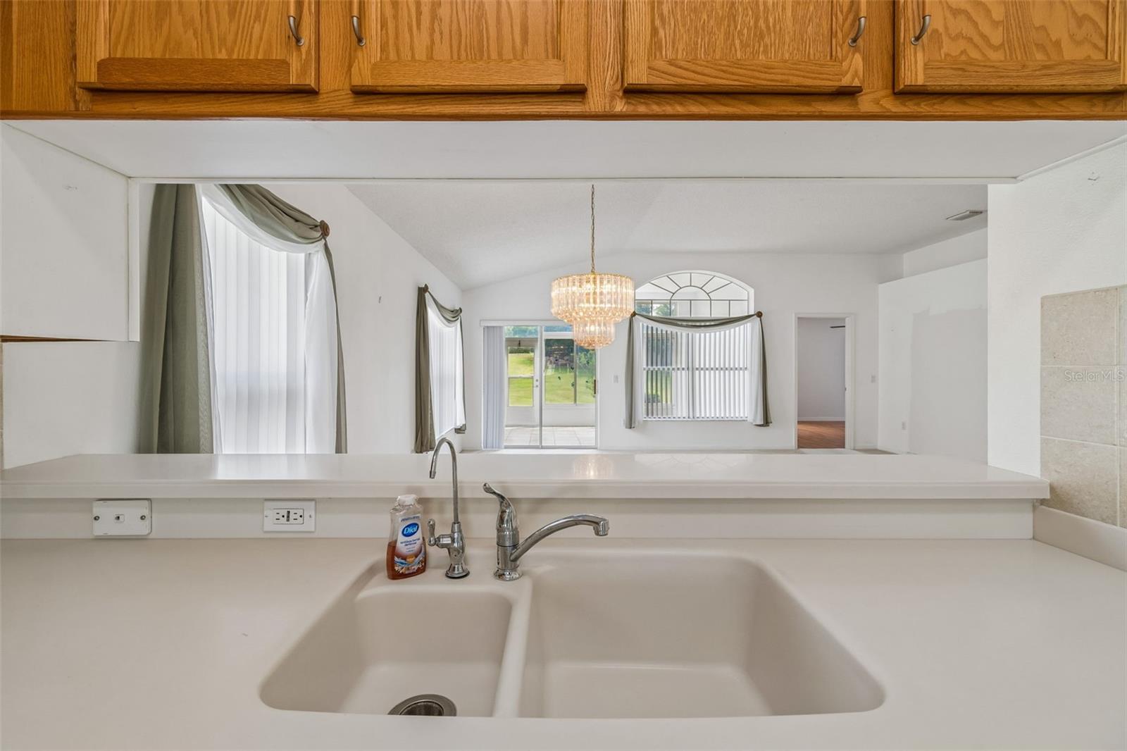 18452 FAIRWAY GREEN DR, HUDSON, FL — photo 11