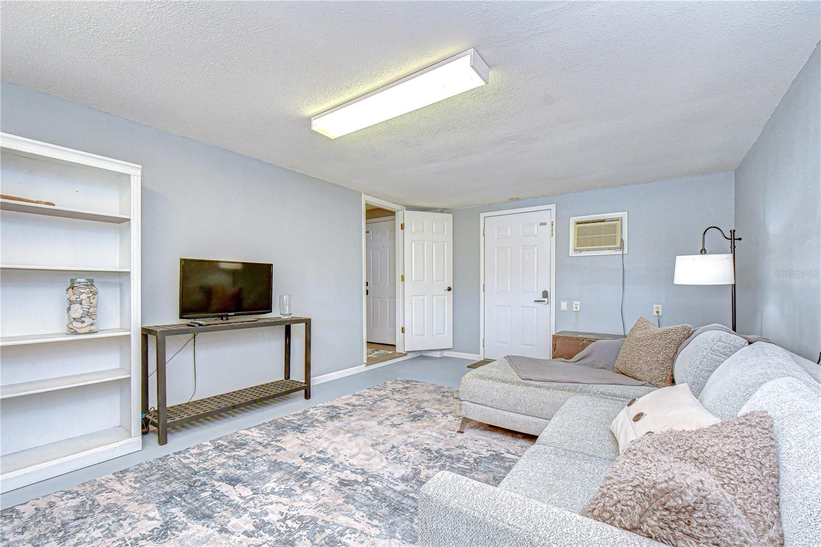 1216 BRANDON LAKES AVE, VALRICO, FL — photo 19