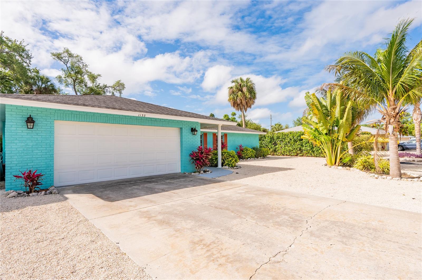 1133 MONTEZUMA DR, BRADENTON, FL — photo 2